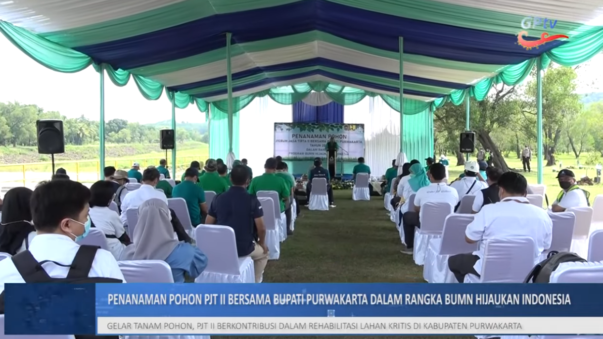 GELAR TANAM POHON, PJT II BERKONTRIBUSI DALAM REHABILITASI LAHAN KRITIS DI KABUPATEN PURWAKARTA