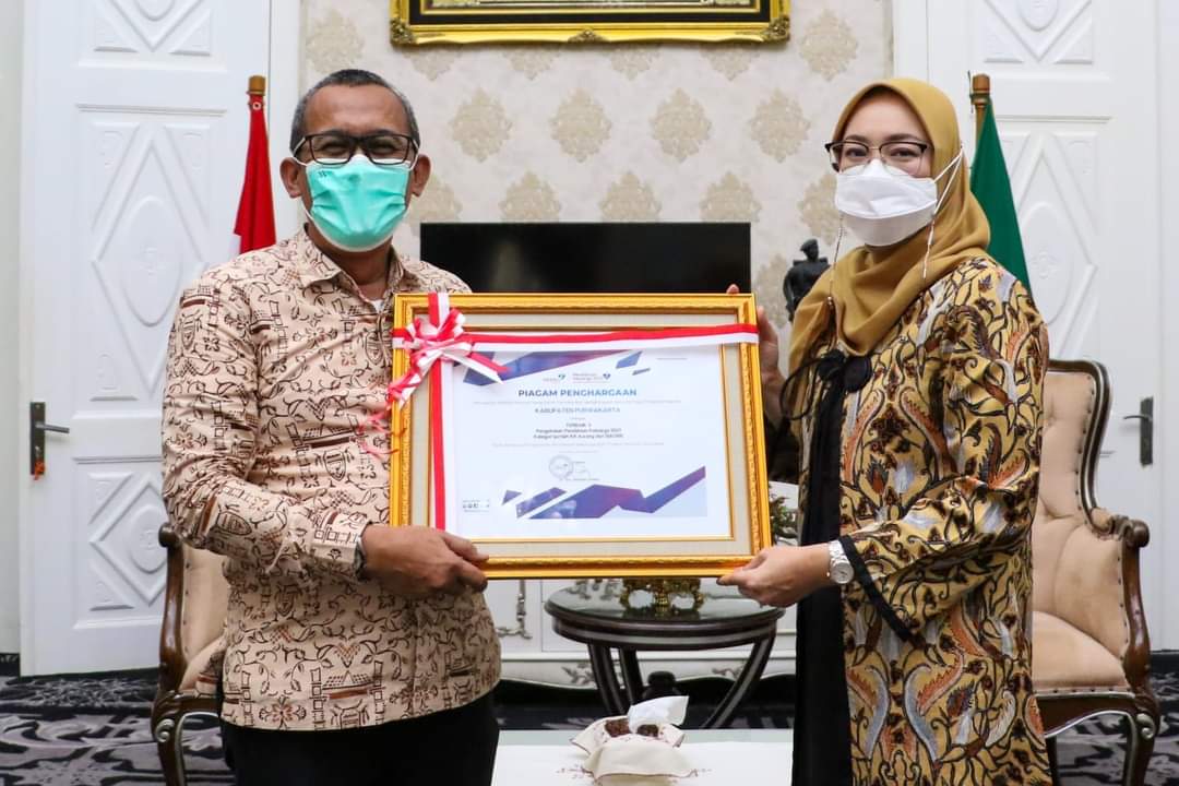 Pemkab Purwakarta Raih Penghargaan Pendataan Keluarga Tingkat Jawa Barat