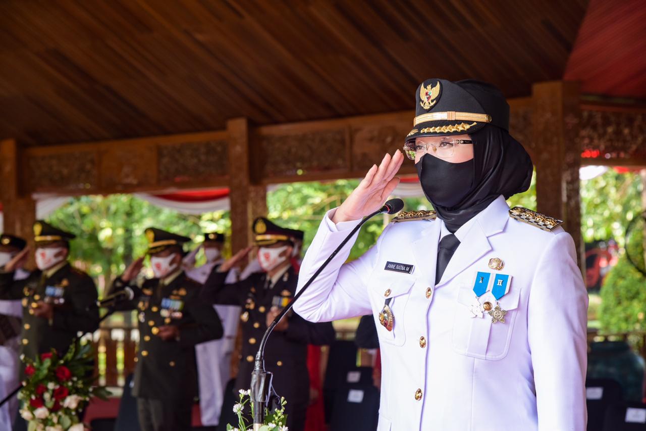 Pesan Bupati Anne Saat Upacara HUT Kemerdekaan RI Ke 75 Tahun