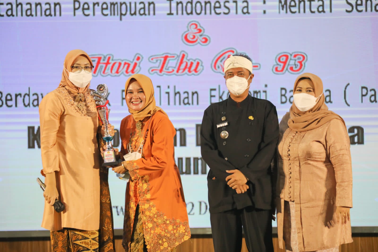 Selamat Hari Ibu, Perempuan Berdaya Indonesia Maju