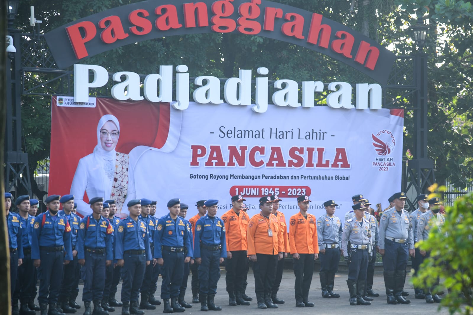 Menegaskan Kontribusi pada Pertumbuhan Global dengan Semangat Gotong-royong   