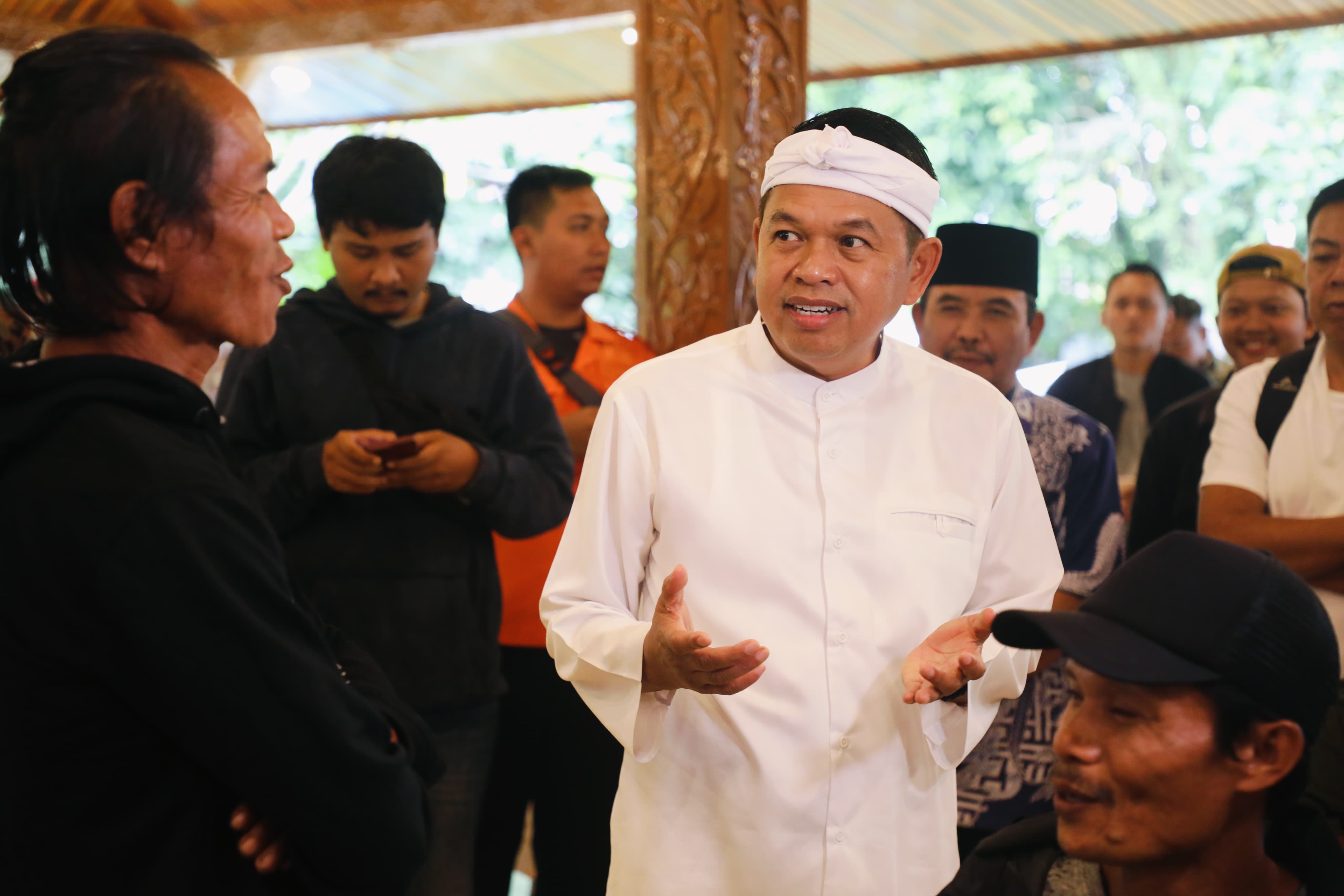 Bencana Pergerakan Tanah Pasirmunjul: Bantuan Mengalir, Relokasi Segera Dilakukan