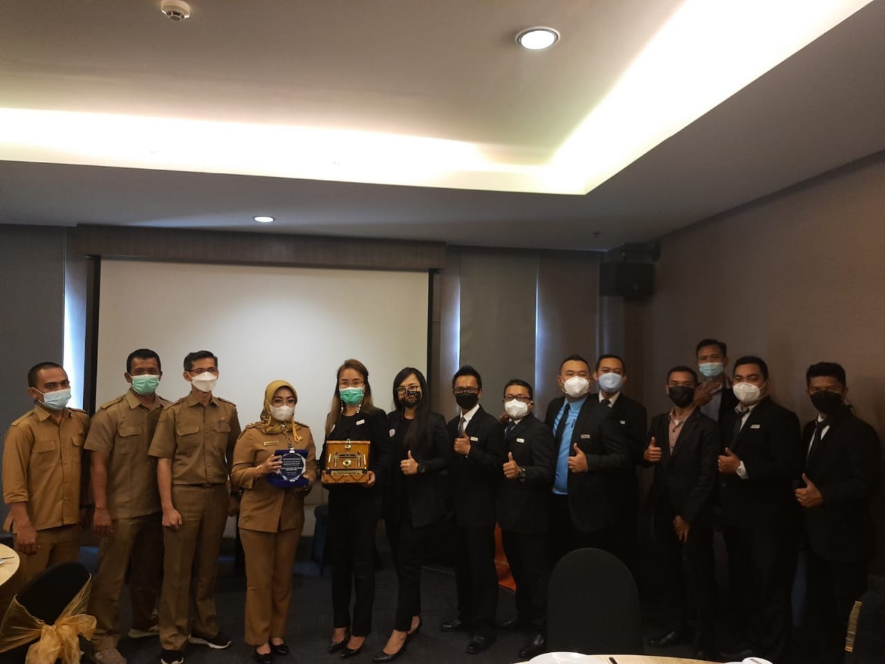 Belasan Pegawai Pemkab Purwakarta Ikuti Pendidikan Peningkatan Keterampilan Pramusaji