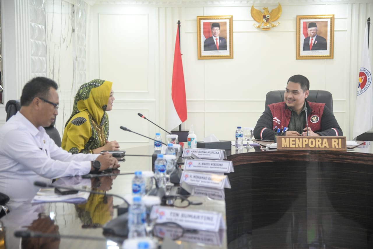 Selaraskan Program Olahraga Daerah dan Nasional, Anne Ratna Temui Dito Ariotedjo