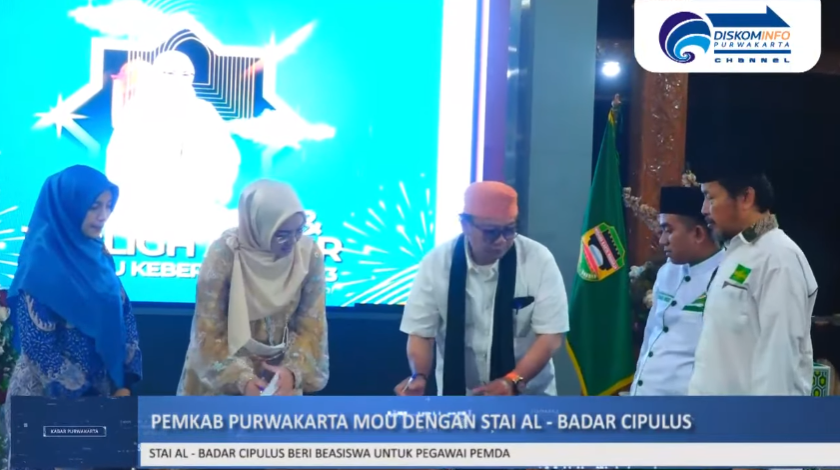 ADAKAN BEASISWA, PEMKAB PURWAKARTA MOU DENGAN STAI AL - BADAR CIPULUS