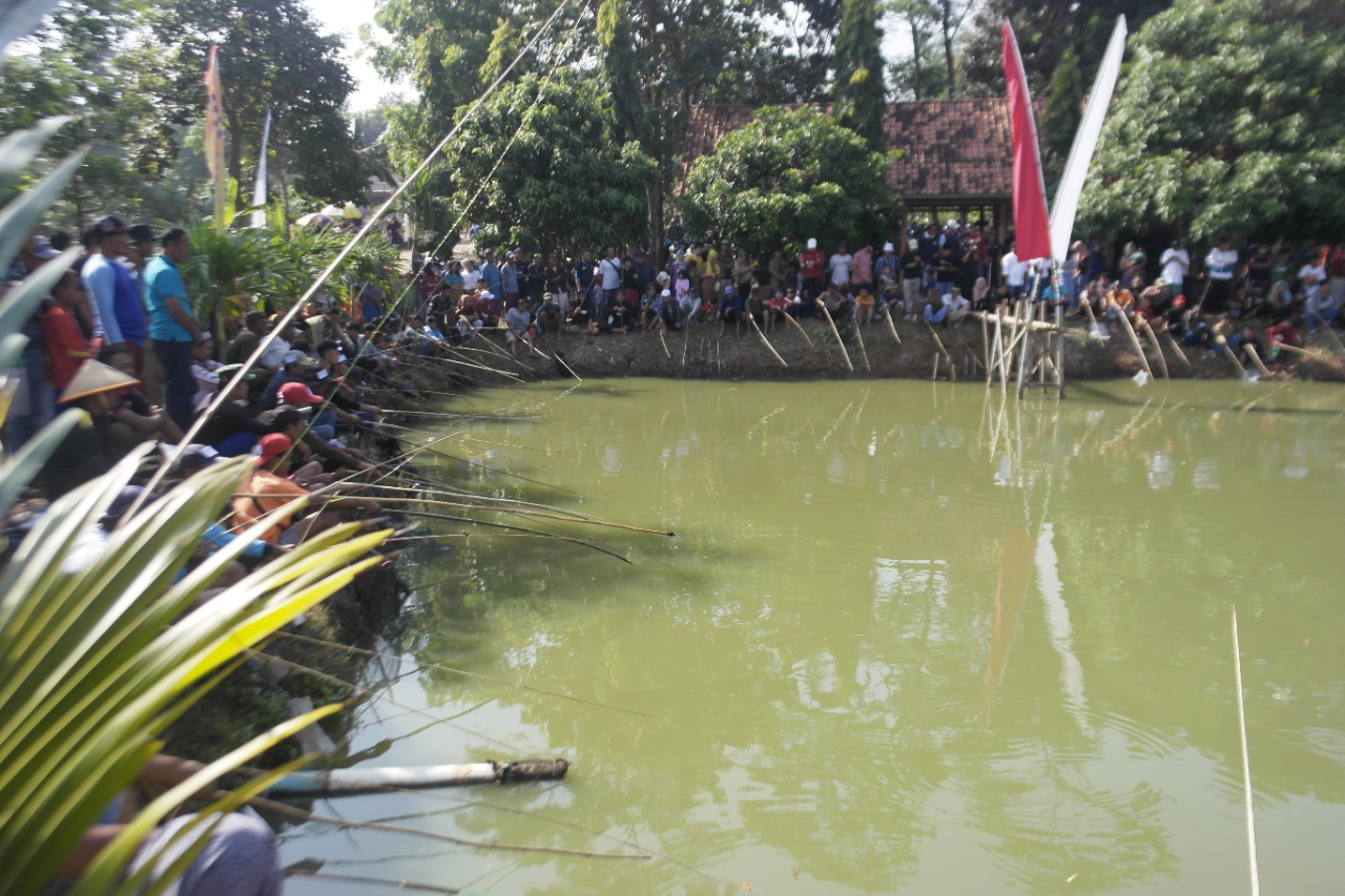 Mancing dan Gubyag Balong Perangkat Daerah Pemkab Purwakarta   