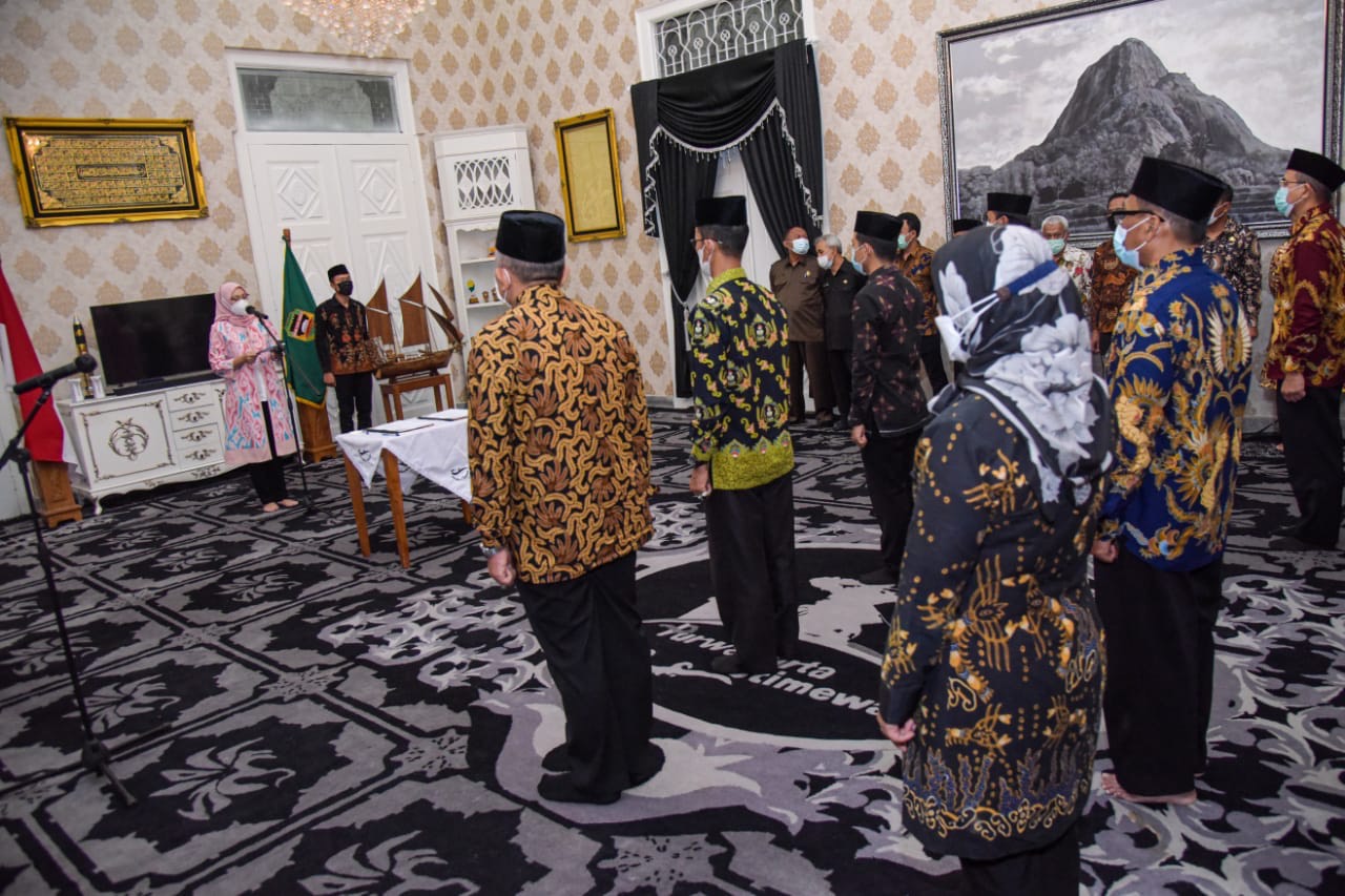 Bupati Lantik 12 Pejabat Administrator di Lingkungan Pemkab Purwakarta