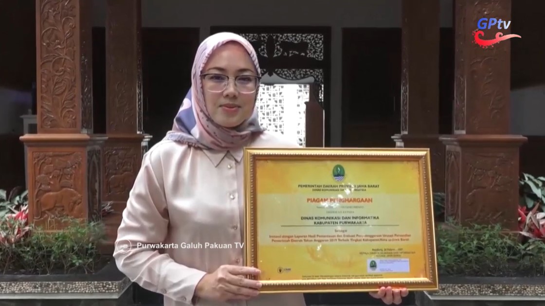 SELAMAT KEPADA DISKOMINFO PURWAKARTA YANG TELAH MERAIH PENGHARGAAN DARI PEMPROV JABAR