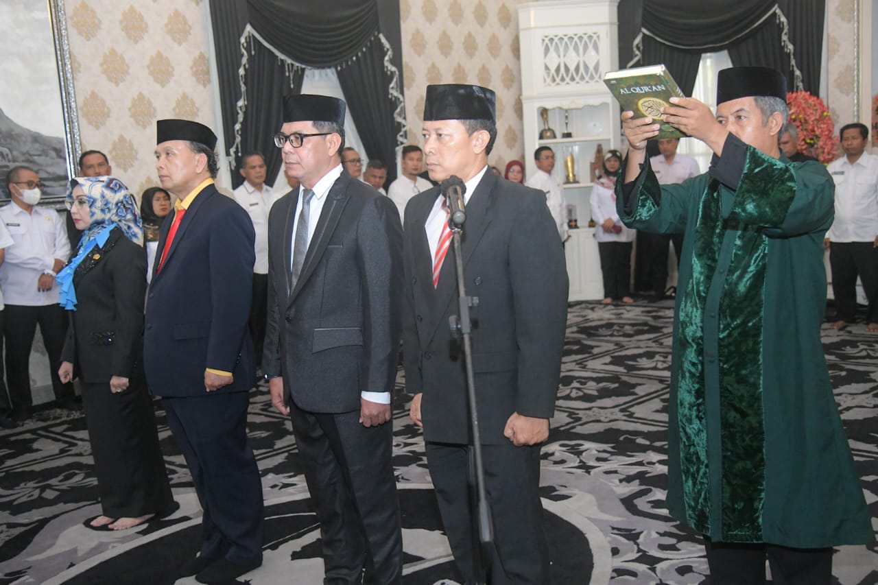 Bupati Purwakarta Lantik Empat Pejabat Pimpinan Tinggi Pratama