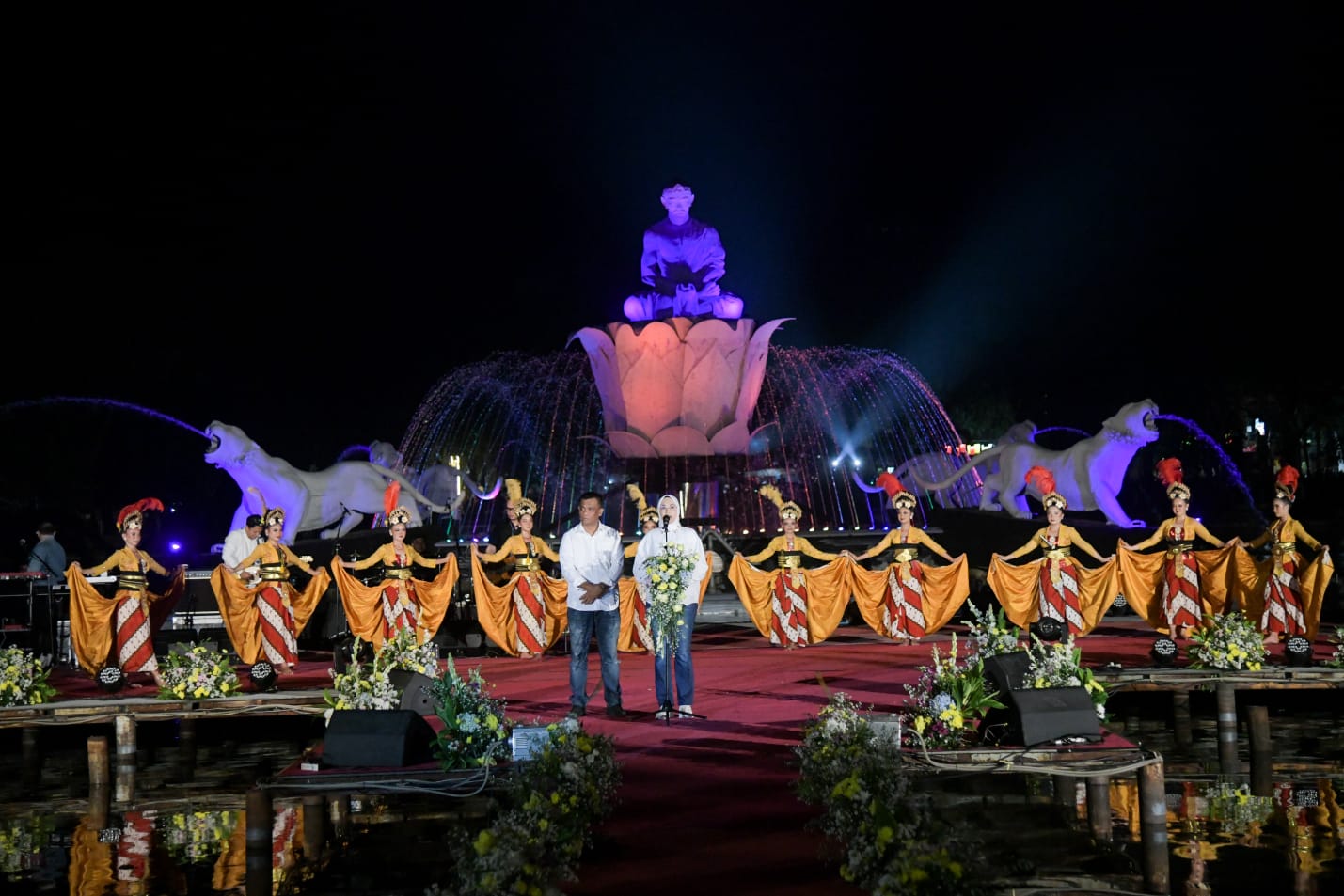 Air Mancur Sri Baduga Menari Indah, Puaskan Ribuan Penonton Berbagai Daerah