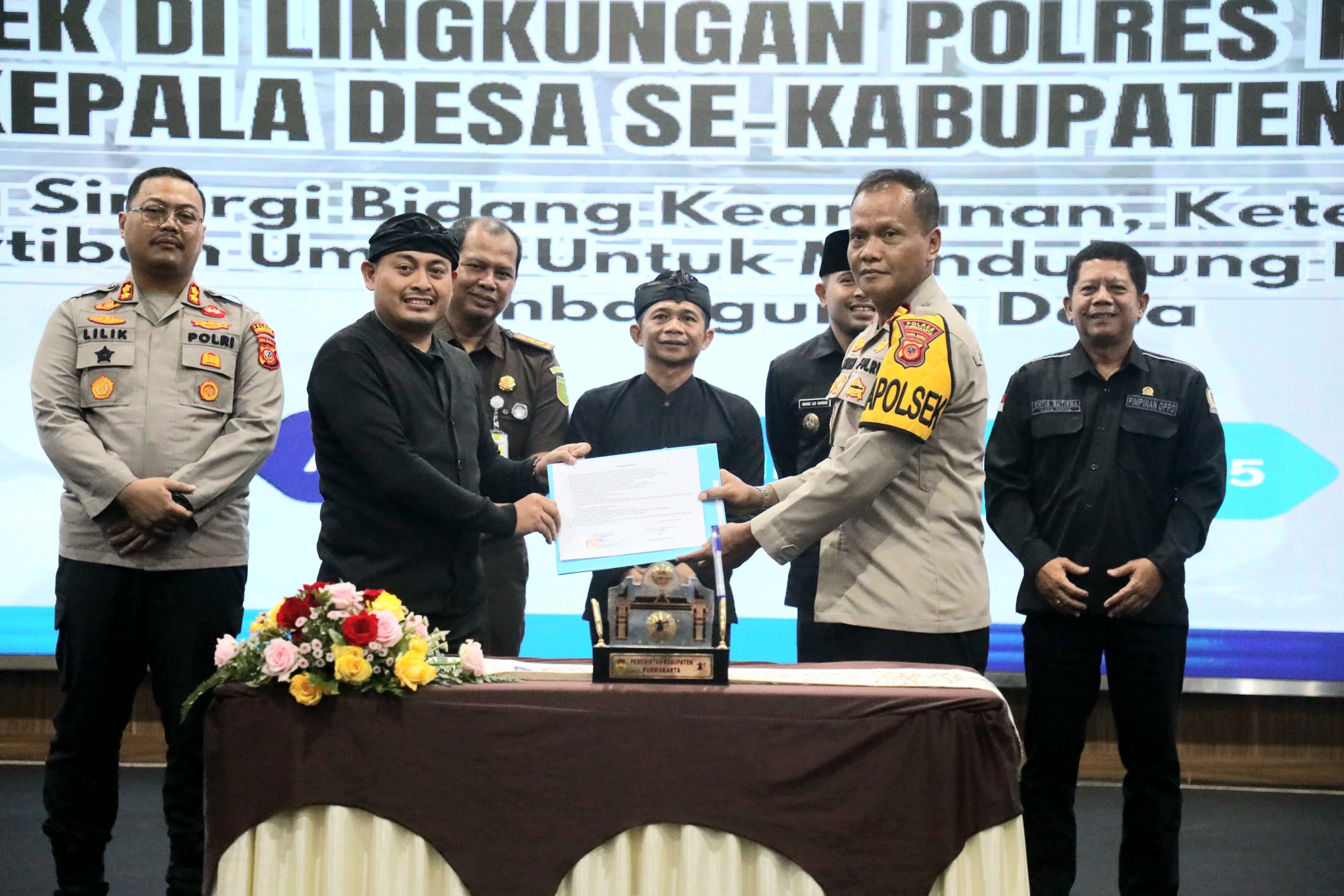 Pemkab Purwakarta Jamin Keamanan Pembangunan Desa Lewat Komitmen Bersama Kepolisian dan Pemdes