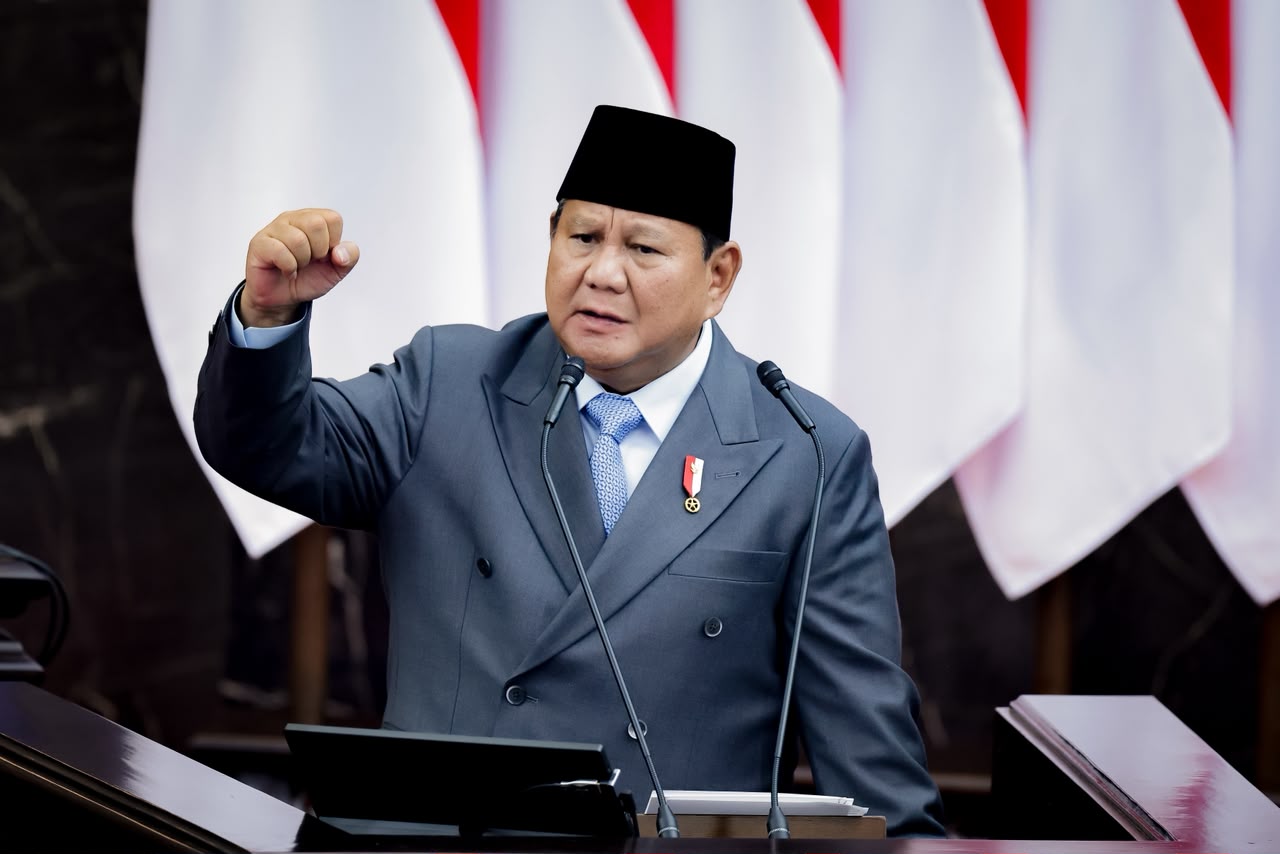 Sambut Arahan Presiden soal Perlinsos, Menkomdigi: Digitalisasi Harus Pangkas Waktu dan Biaya Masyarakat