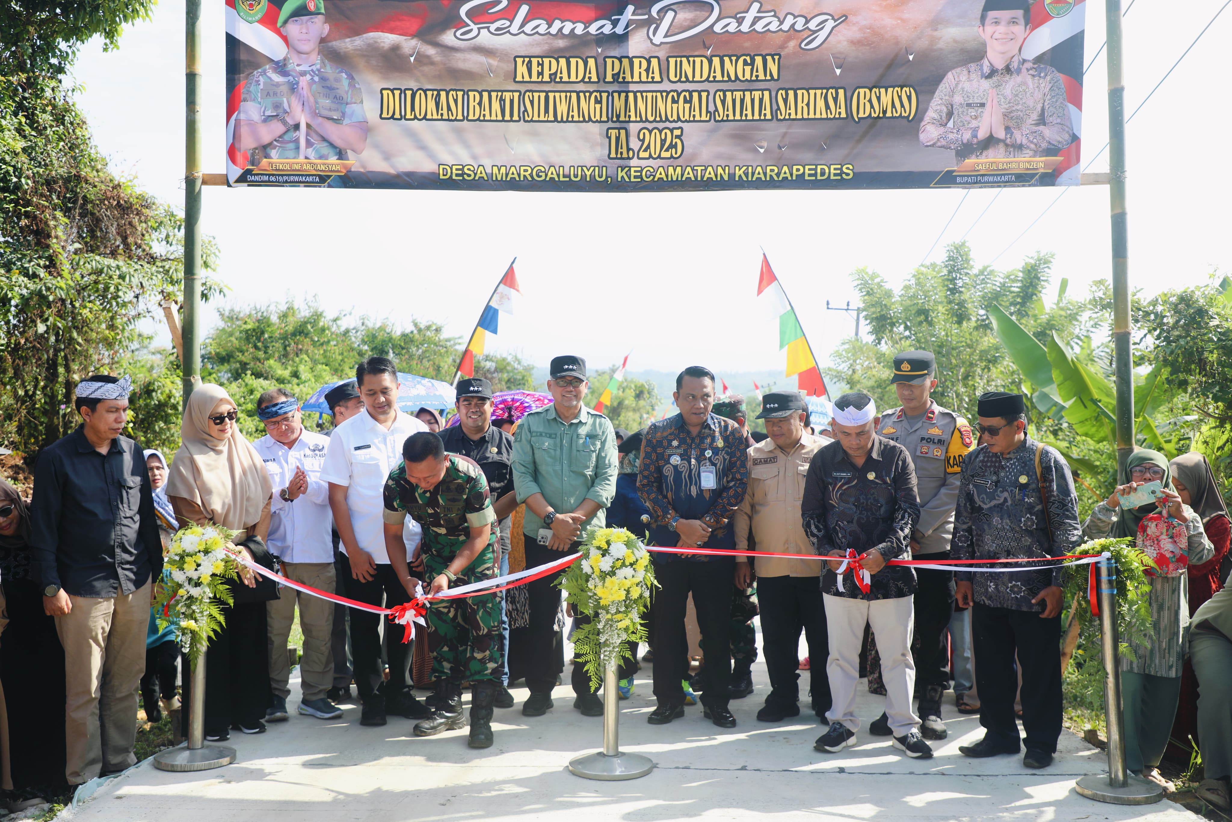 BSMSS Desa Margaluyu: Sukses Membangun Jalan dan Semangat Gotong Royong