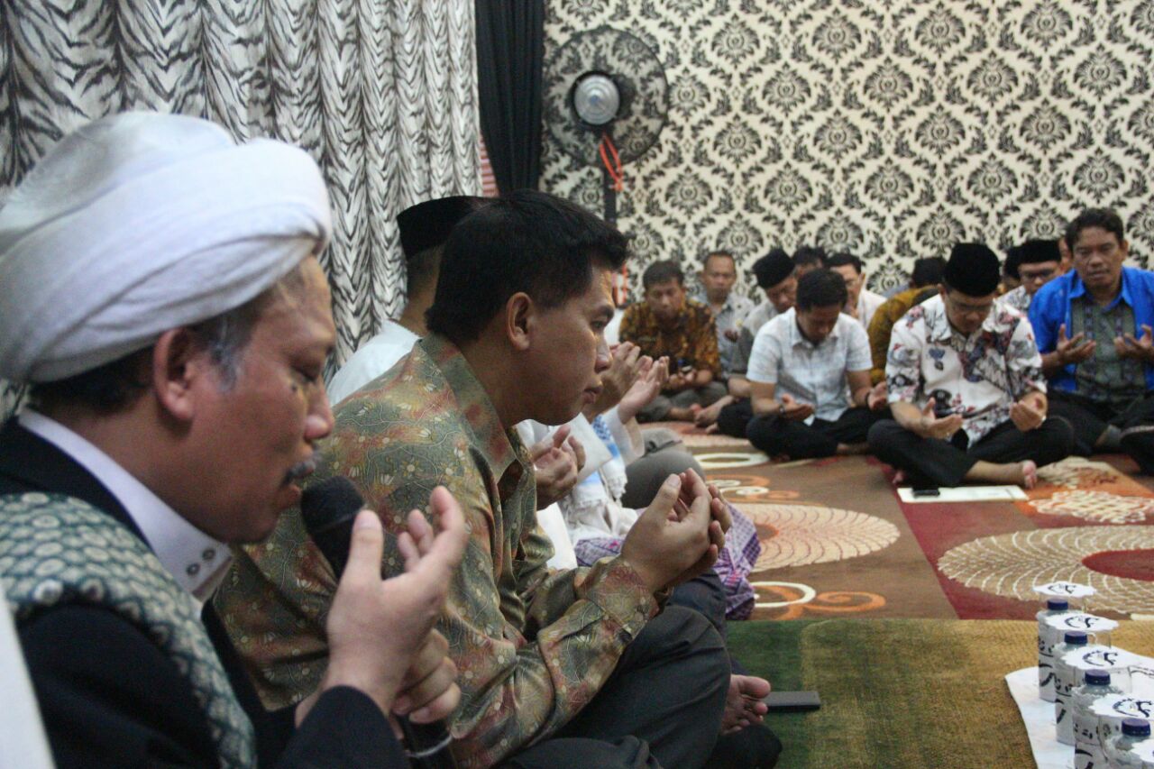 Mulai Tempati Rumah Dinas, Pj Bupati Purwakarta Gelar Syukuran