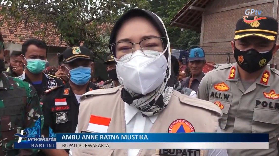 Gerak Cepat!!!Ambu Anne Tangani Bencana Tanah Bergerak di Tegalwaru Purwakarta