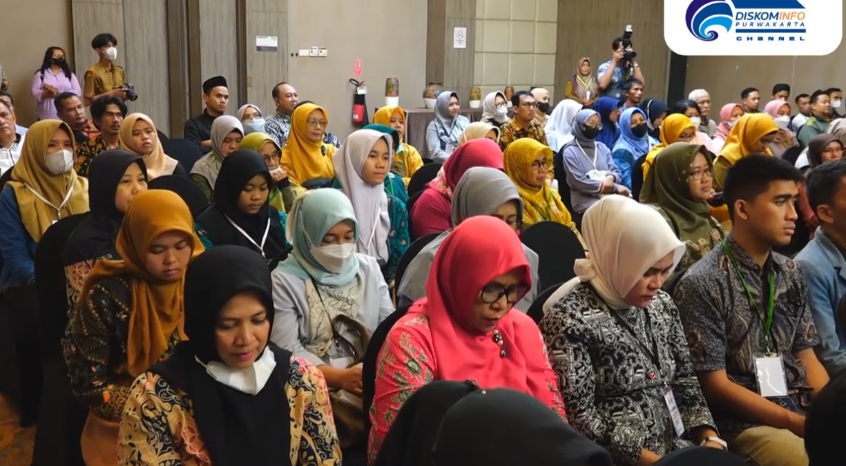 PENINGKATAN JALAN LINGKUNGAN DI PURWAKARTA