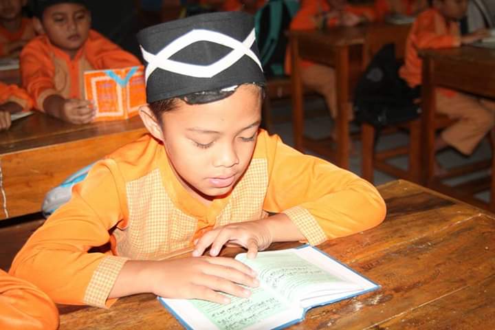 Selama Bulan Ramadhan, Siswa SD-SMP di Purwakarta Fokus Pendidikan Spritual