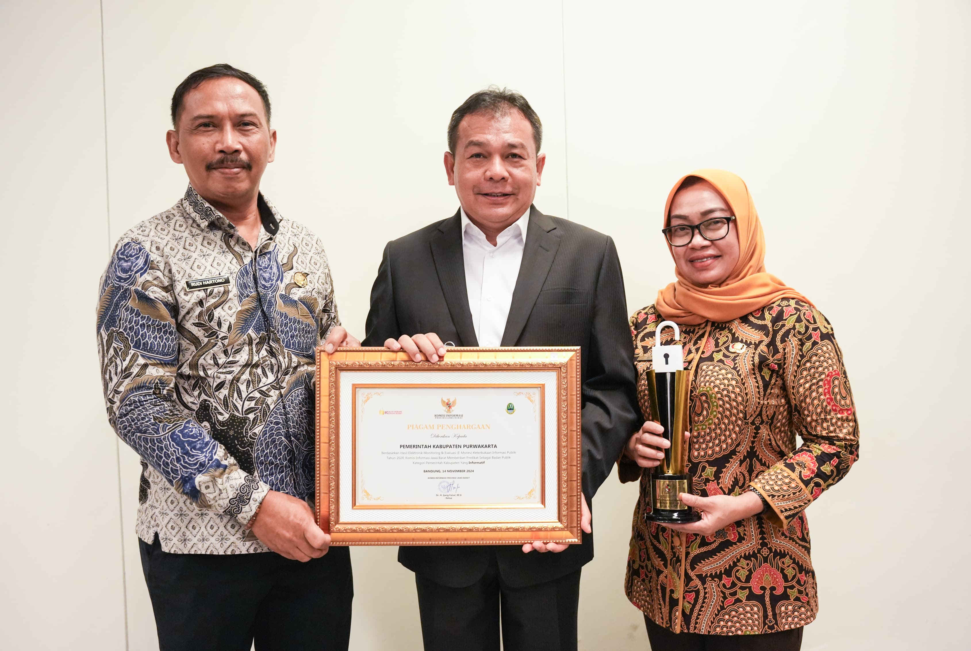 Lagi, Purwakarta Raih Penghargaan sebagai Kabupaten dengan Kategori Informatif