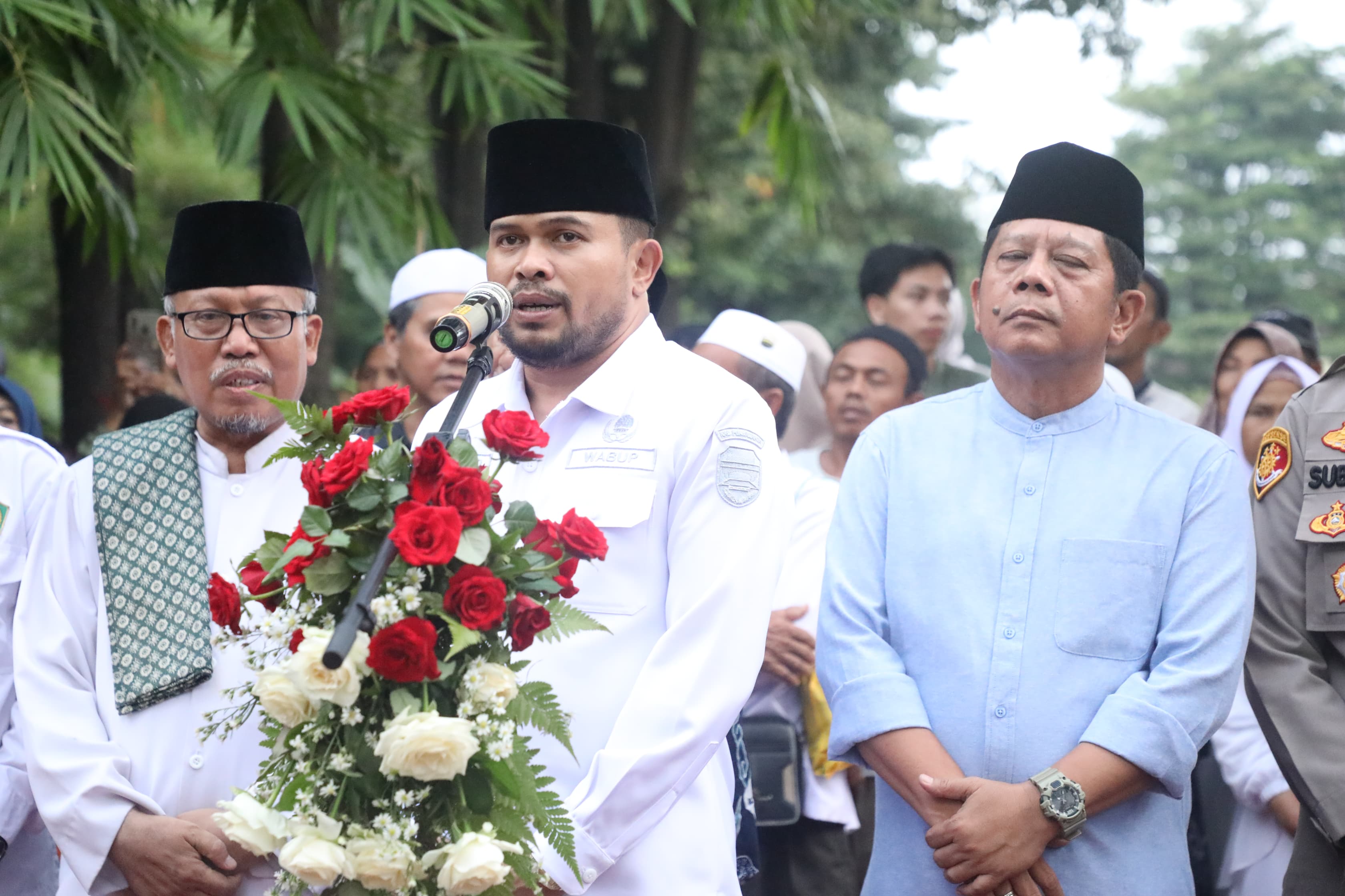 Wabup Purwakarta Lepas Keberangkatan Jemaah Haji Kloter 23 Menuju Tanah Suci