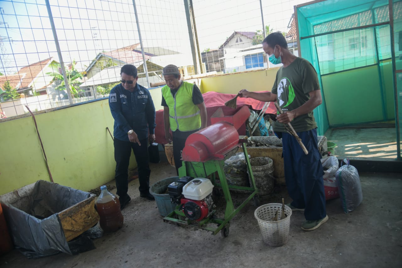 Jadi Biang Kerok Pencemaran Lingkungan,Bupati Purwakarta Himbau Masyarakat Kurangi Sampah Plastik   