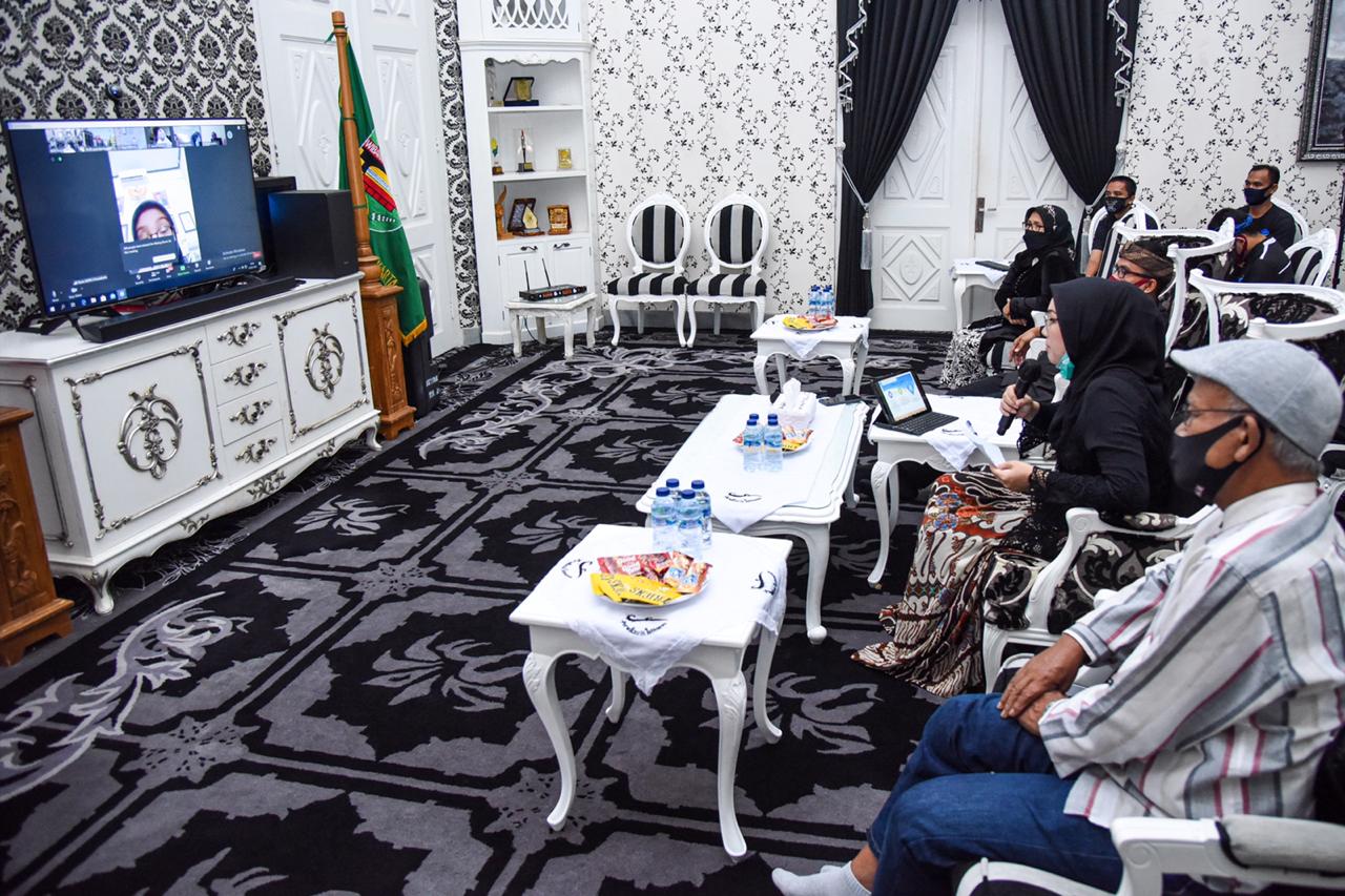 Masa Pengenalan Lingkungan Sekolah Daring, Ambu Anne Jadi Pemateri