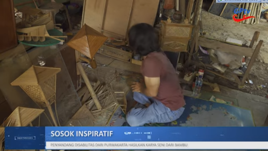 HASILKAN KARYA SENI DARI BAMBU, INILAH SOSOK INSPIRATIF DARI PURWAKARTA