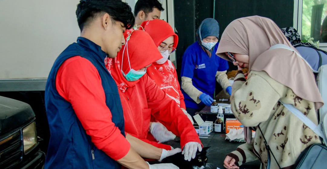 Cegah Penyakit Rabies, Purwakarta Vaksinasi Ribuan Kucing, Anjing, Monyet dan Musang