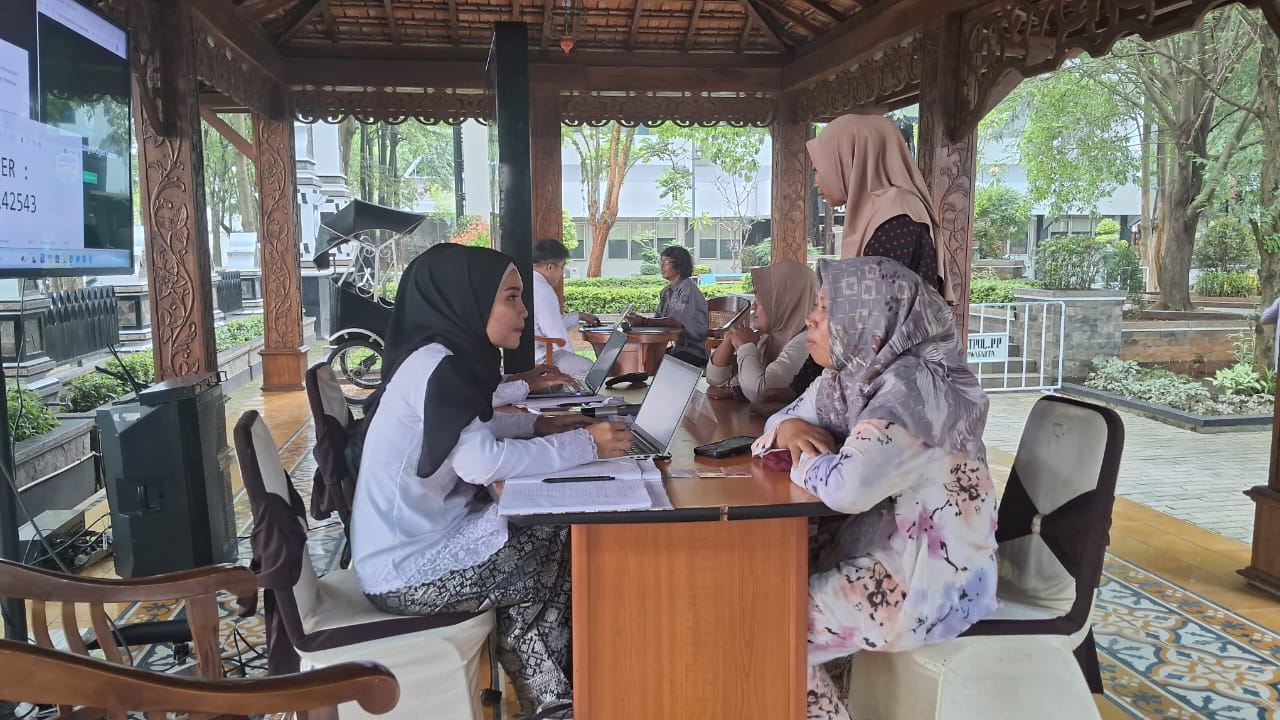 Om Zein Resmikan Pos Pengaduan Masyarakat Pemda Purwakarta: Bale Katresna Jadi Wadah Aspirasi Warga