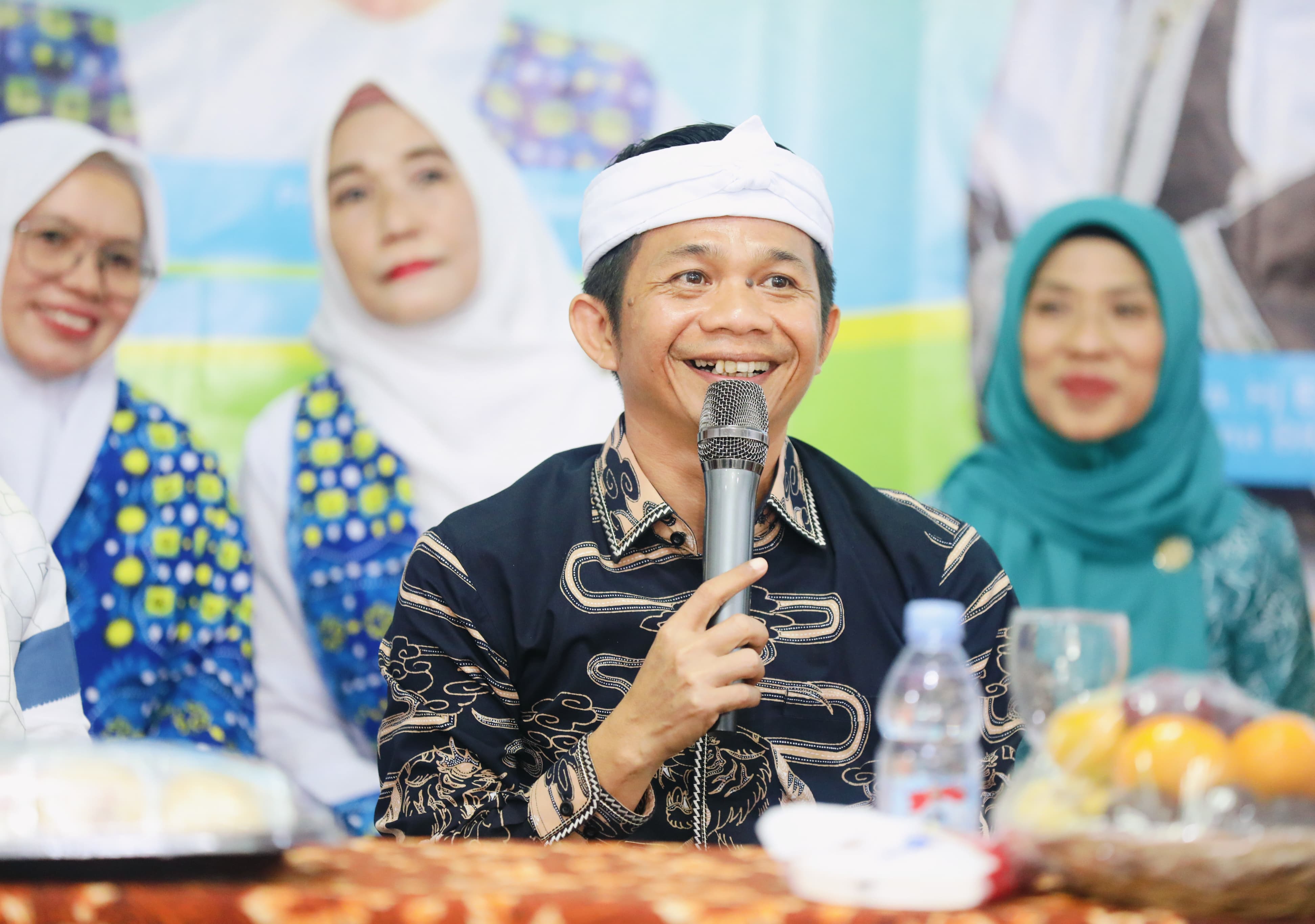 Om Zein Hadiri Rakerda BKMT, Dukung Penguatan Peran Ibu dalam Membangun Umat