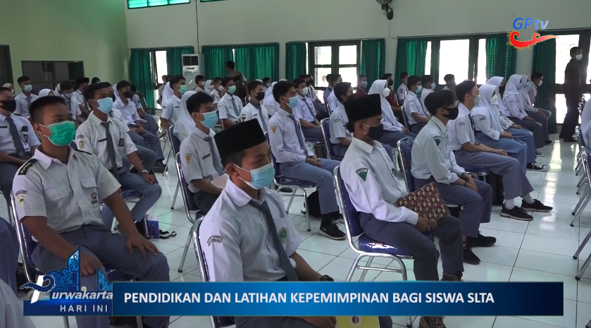PENDIDIKAN DAN PELATIHAN KEPEMIMPINAN BAGI SISWA SLTA DI PURWAKARTA