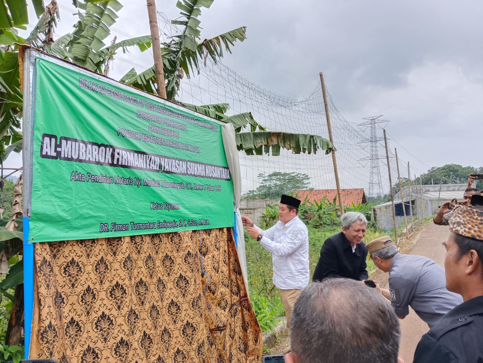 Kadinkes Purwakarta Resmikan Pembangunan Pontren Rehabilitasi Korban Narkoba