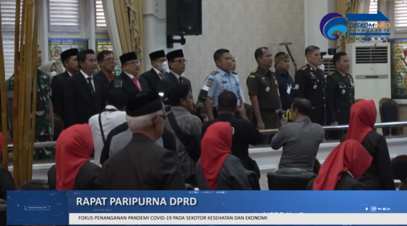 RAPAT PARIPURNA DPRD KABUPATEN PURWAKARTA DENGAN AGENDA MENDENGARKAN PIDATO KENEGARAAN PRESIDEN RI