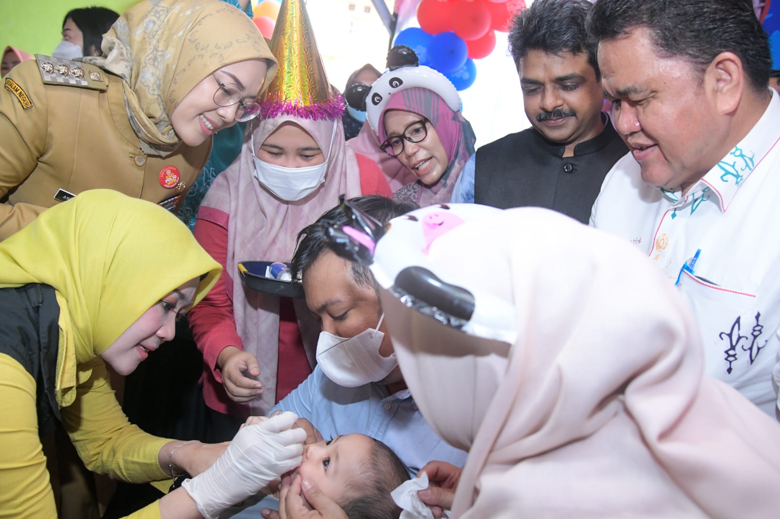 Dua Perempuan Istimewa Jabar Kompak Sukseskan Pekan Imunisasi Nasional Polio