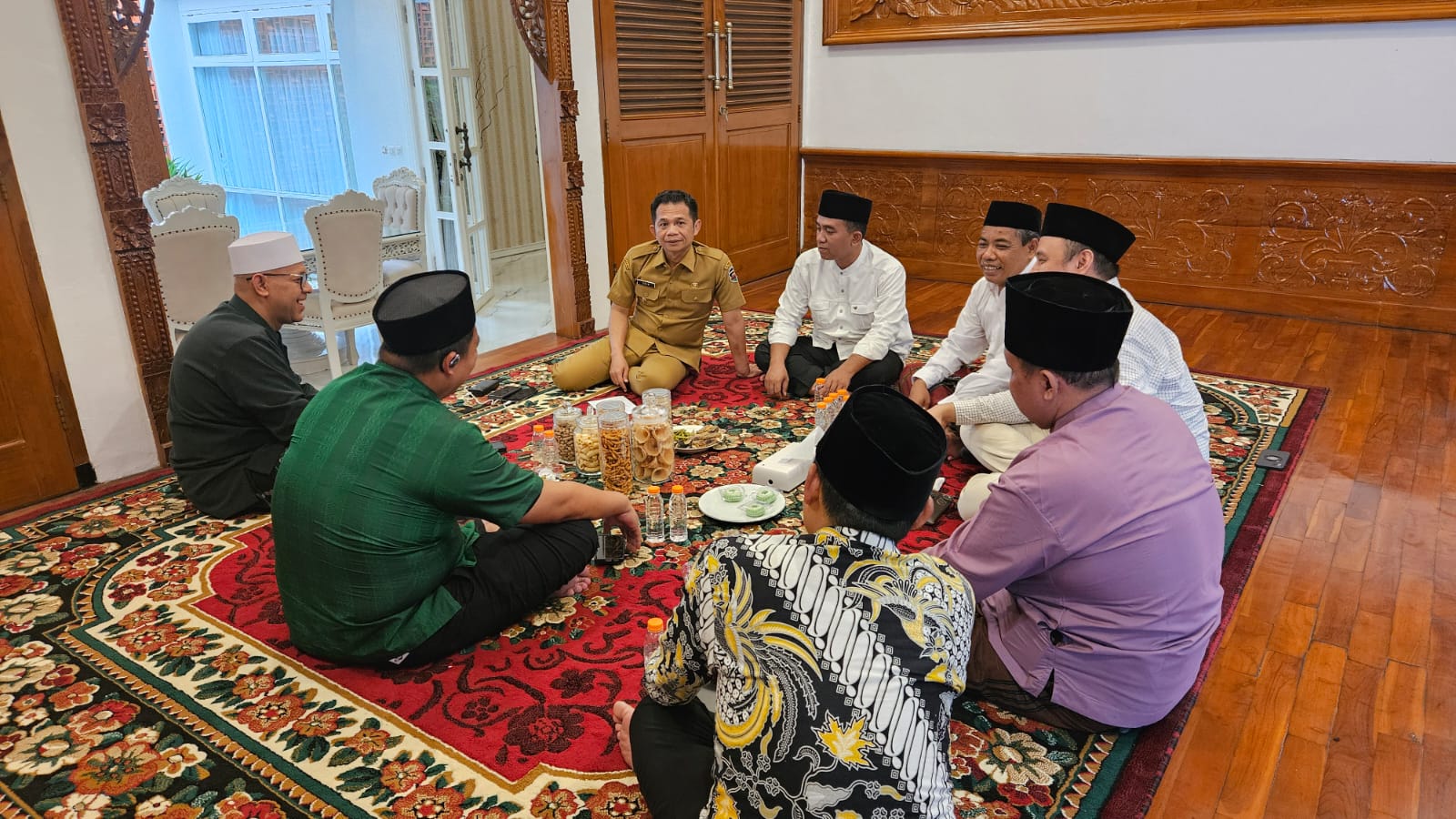 Om Zein Sambut Baik Dukungan PCNU untuk Program Kebersihan Lingkungan