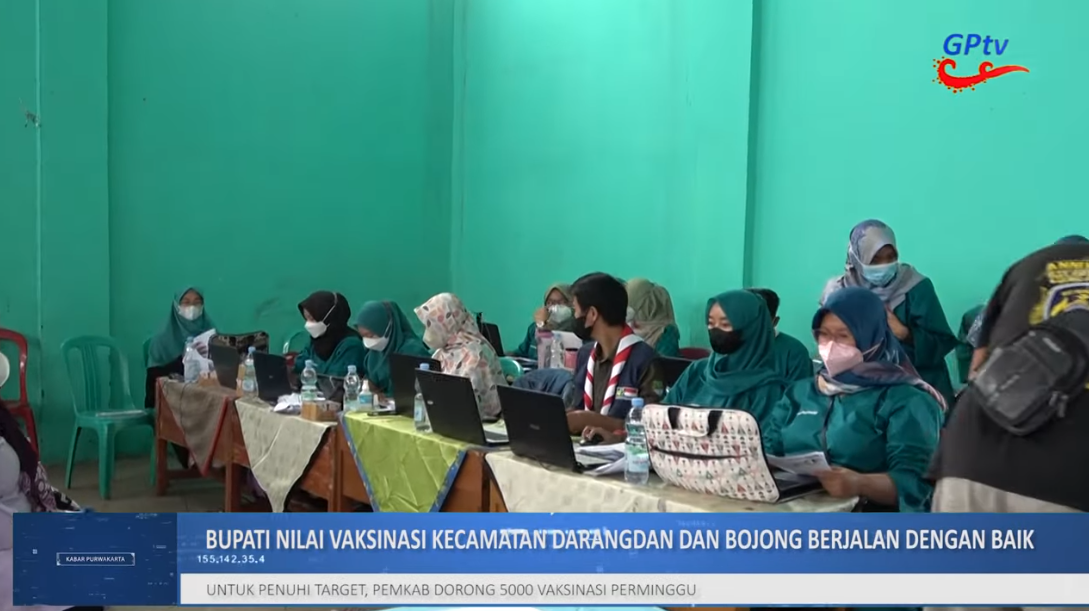 TINJAU VAKSINASI DI KECAMATAN DARANGDAN, AMBU INTRUKSIKAN 5000 DOSIS VAKSIN PERMINGGU.