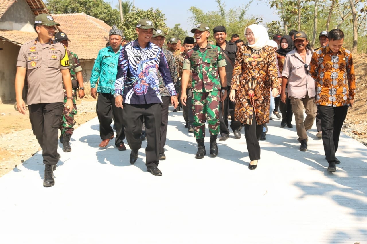 Pemkab Purwakarta Rampungkan Pembangunan Jalan Penghubung Kecamatan Pasawahan dan Pondoksalam