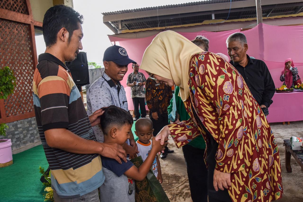Mulai Banyak Simpul Warga Gelar Sunatan Masal, Bupati Purwakarta: Ciri Warga Mandiri dan Kreatif