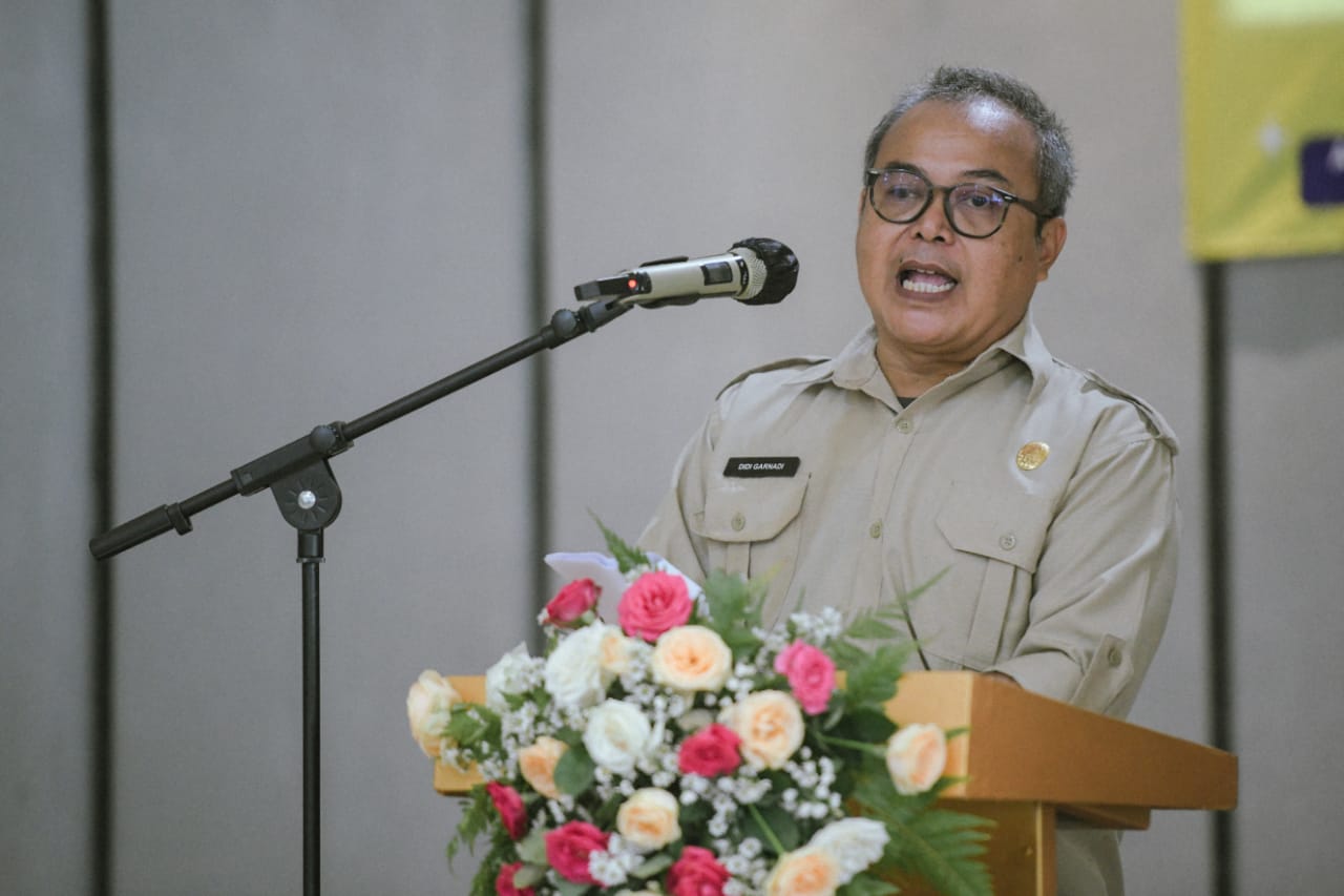 Peringati Hari Buruh Internasional, Ribuan Buruh Ramaikan May Day Fest Purwakarta 2024