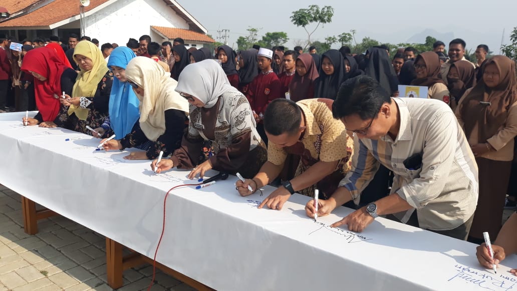 Target Kota Layak Anak, Dinsos PPA Gelar Sosialisasi Sekolah Ramah Anak